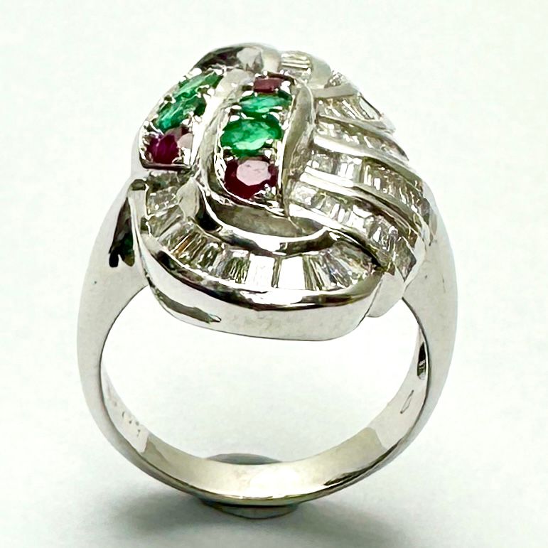 18K White Gold Emerald Ruby Diamond Lady Ring