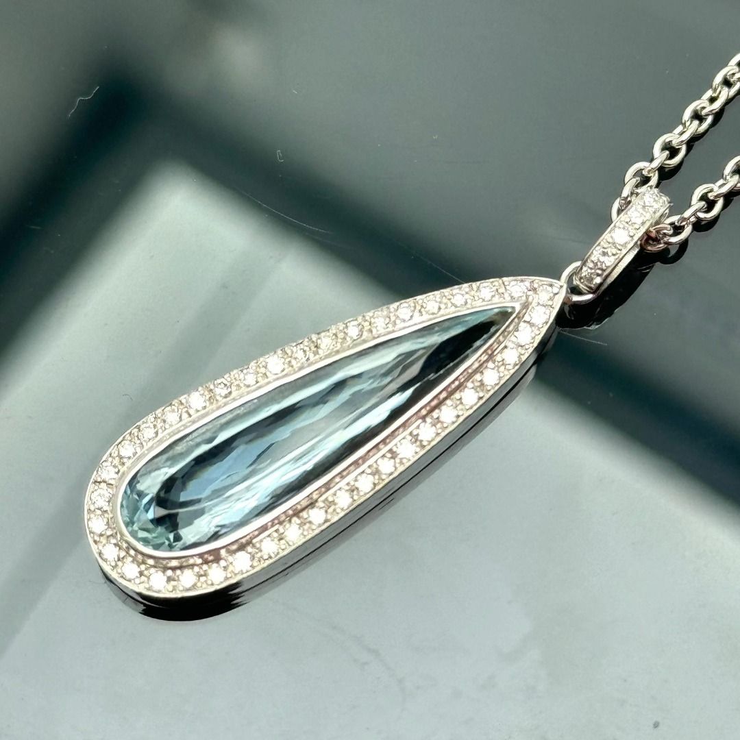 18K White Gold Aquamarine With Diamond Necklace