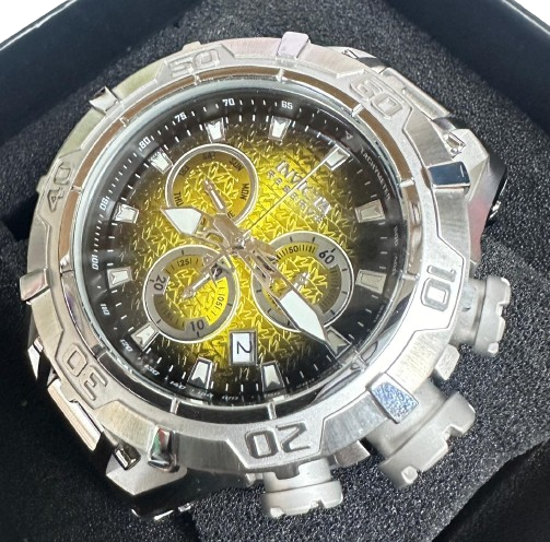 Invicta Ocean Warrior Quartz Yellow Black Dial Bracelet Men Watch