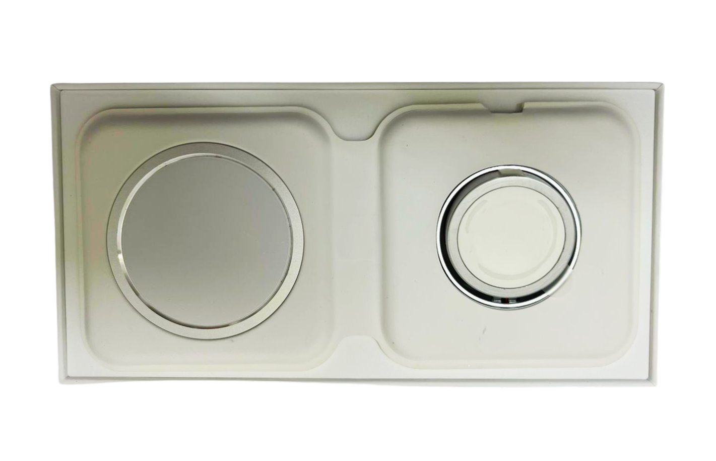 Apple MagSafe Duo Charger