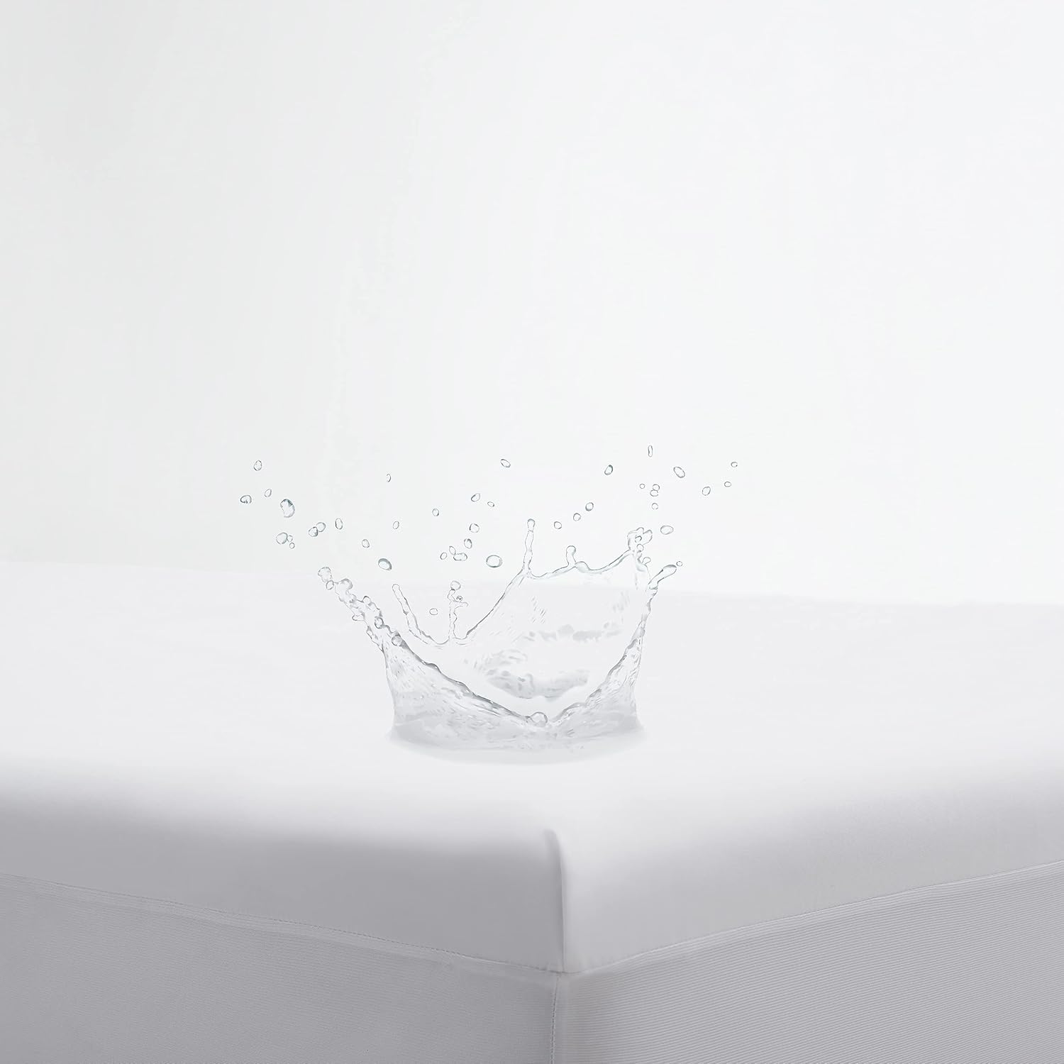 Serta Power Chill King Size Waterproof Mattress Cover White King