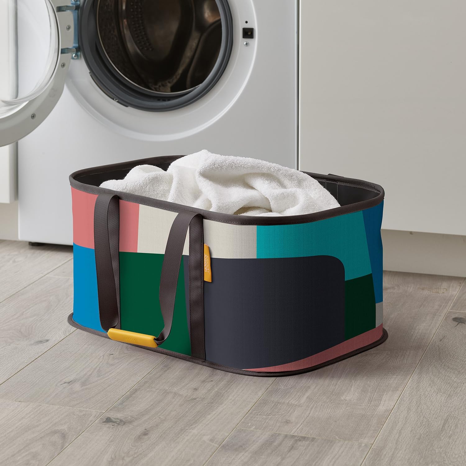 Joseph Joseph 50047 Jonathan Lawes Hold-All Collapsible Laundry Basket, 35L