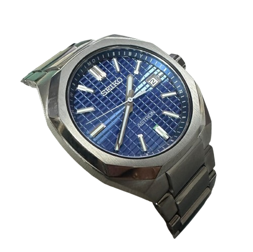 Seiko Astron 7B72-0AF0 Radio Wave Solar Blue Dial Stainless Steel Bracelet Men Watch