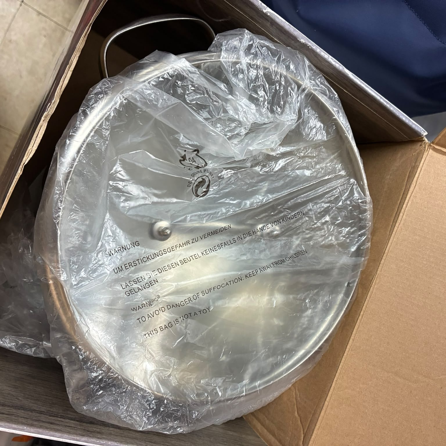 Royal VKB 24cm Stainless Steel Stock Pot With Lid Secondary image
