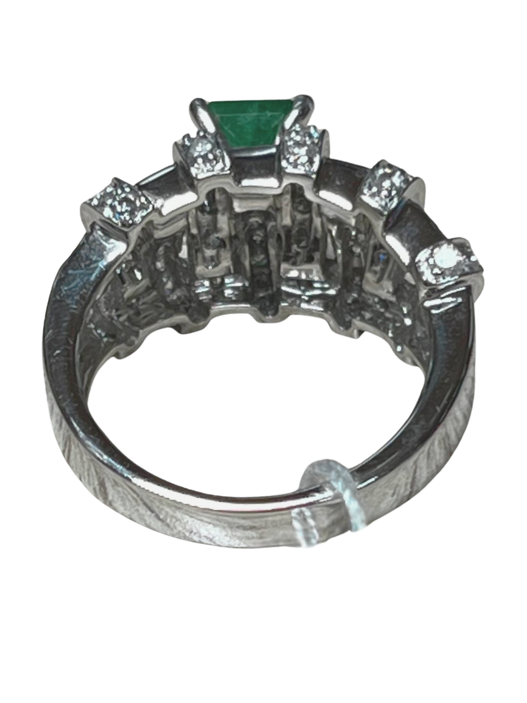 Ring 750WG Ladies Emerald And Diamond 7.7GM