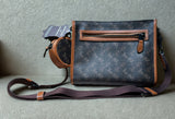Coach Hitch Convertible Crossbody With Hybrid Pouch In Horse And Carriage Print