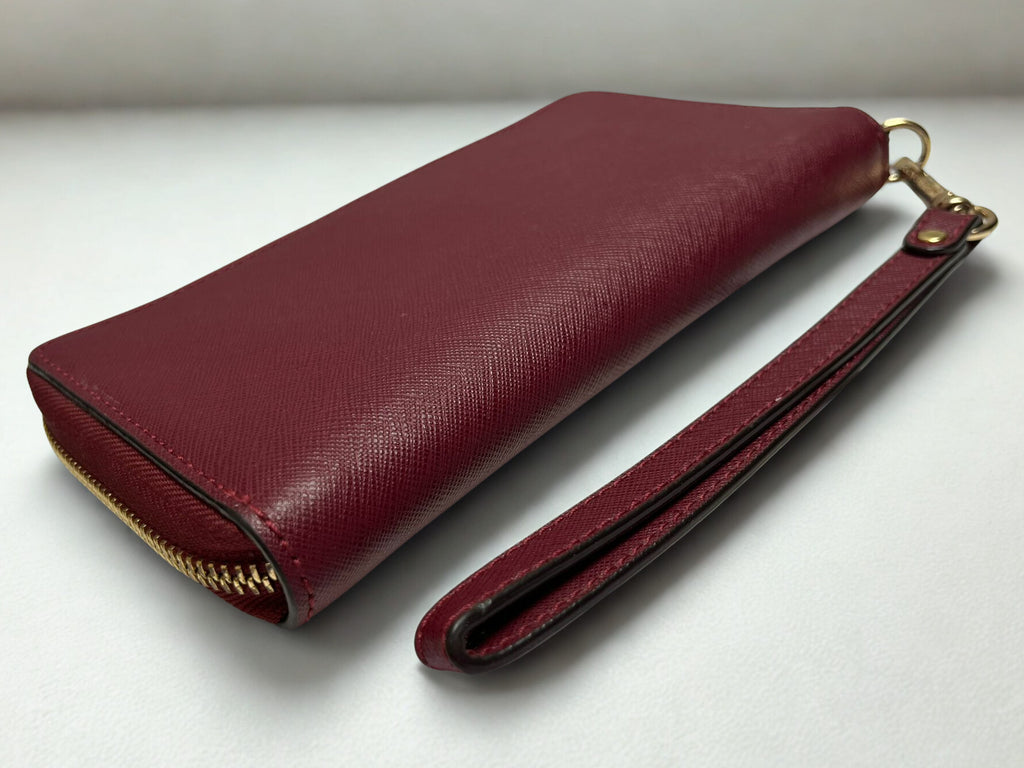 Michael Kors Jet Set Travel Leather Zip Around Continental Wallet Maroon
