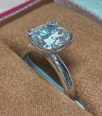 14K White Gold Ladys Classic Engagement Ring 2.25 Carat Lab Grown E-F VVS1 Diamond