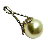 18K White Gold Pearl Diamond Pendant