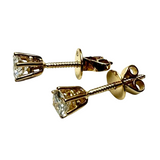 18K Yellow Gold 0.60 Carats Diamond Earring