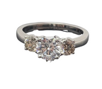 Diamond Ring 3.8GM 750WG D1=0.89CT VS2/D/D2=0.5CT