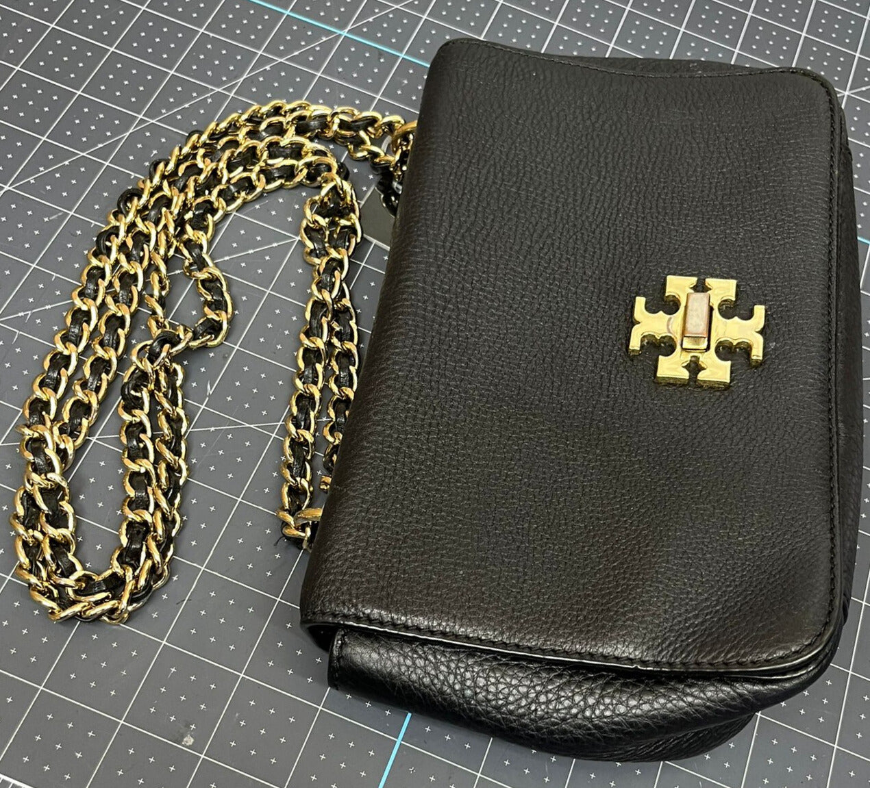 Tory Burch Britten Small Adjustable Shoulder Bag Black Pebbled Leather
