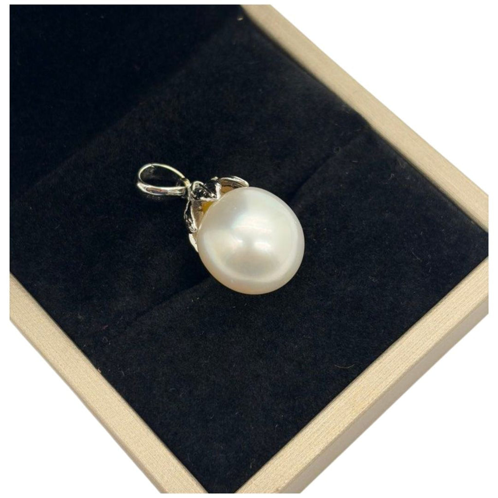 14K White Gold Natural South Sea Pearl Pendant