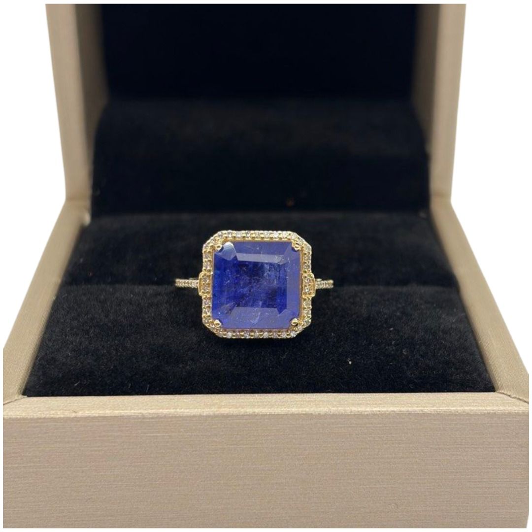 14K Yellow Gold Natural Tanzanite & Diamond Ring