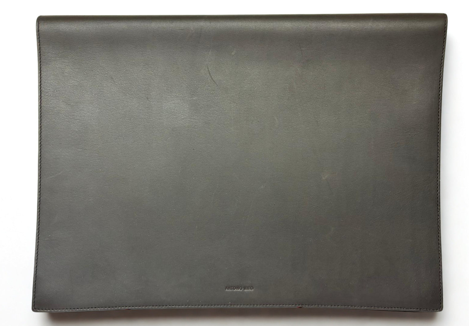 Antonio Miro Document Holder Main image