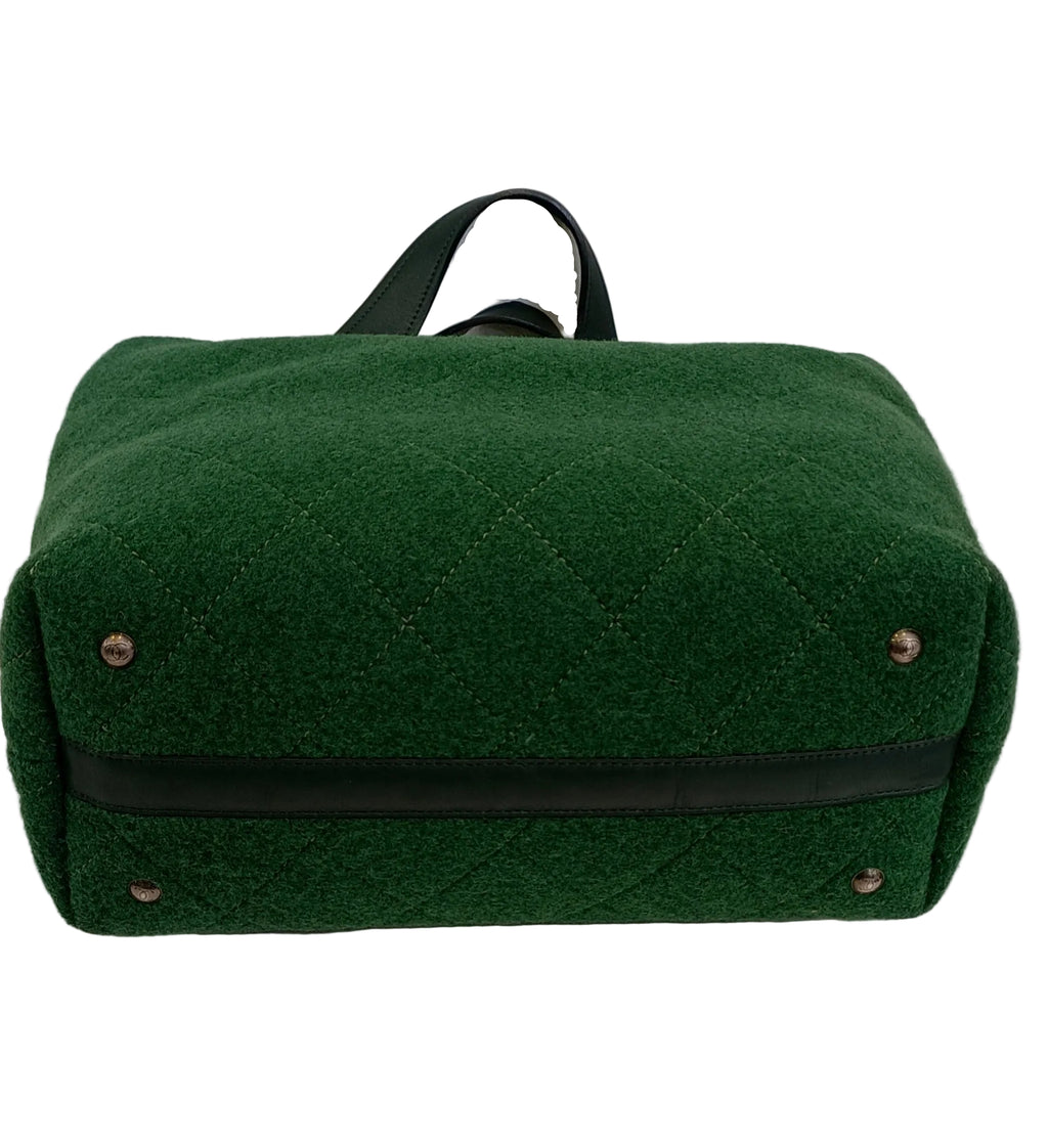 Chanel Medium Quilted Felt Pop Tote Bag 2 Way-Wool/Calf Skin Top Handle & Chain/Green/Year 2011