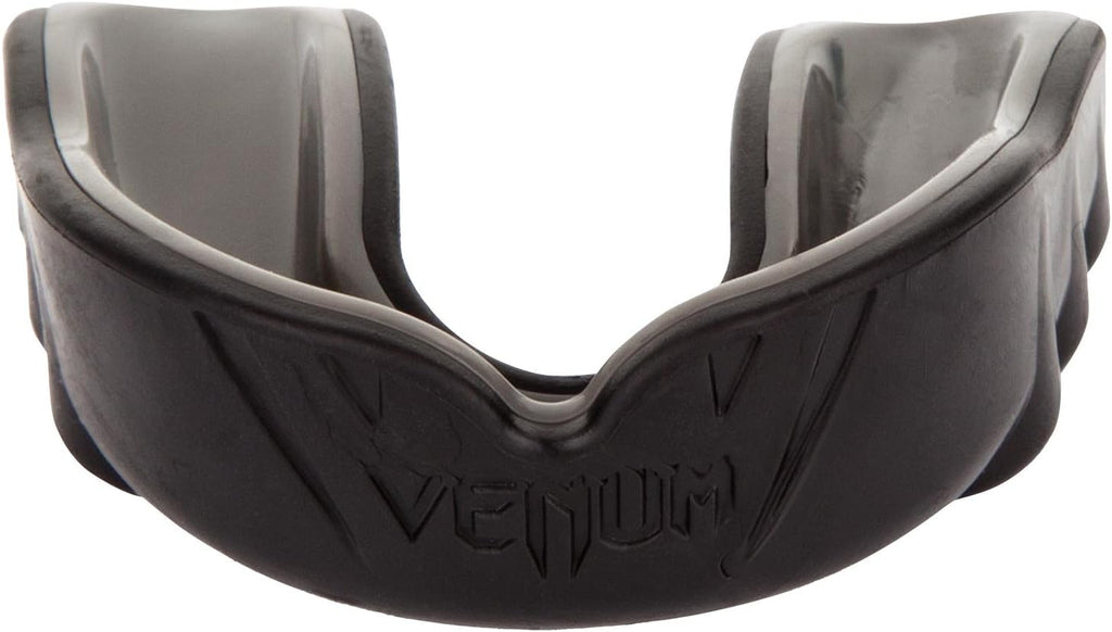 Venum Challenger Mouthguard Black Senior
