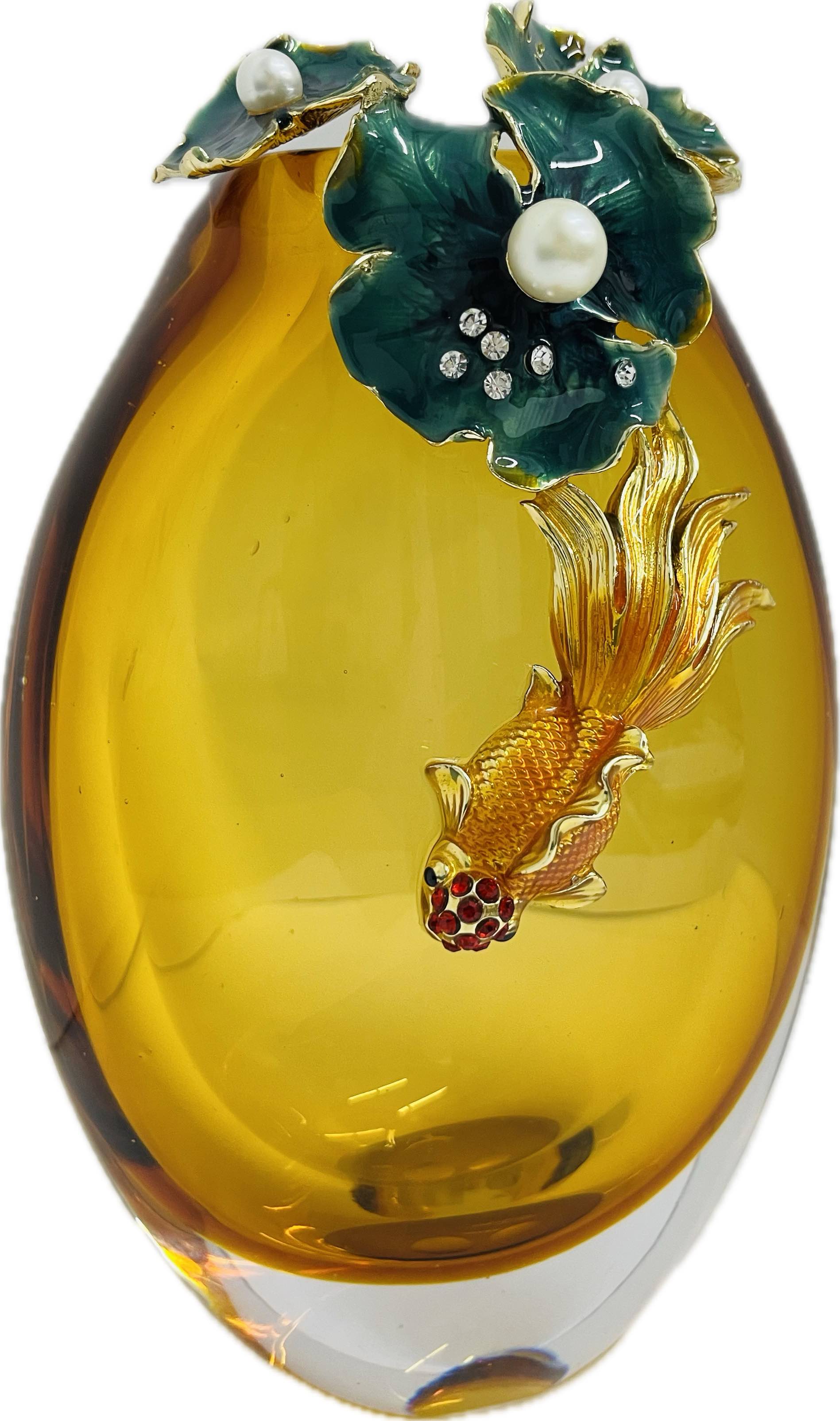 Vase With Gold Fish Oval Glass Main image
