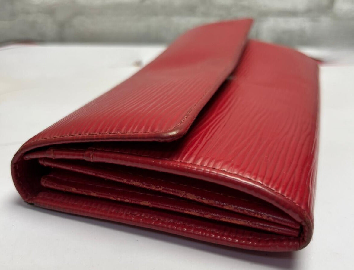 Louis Vuitton Epi Sarah Leather Wallet Fuchsia M60317