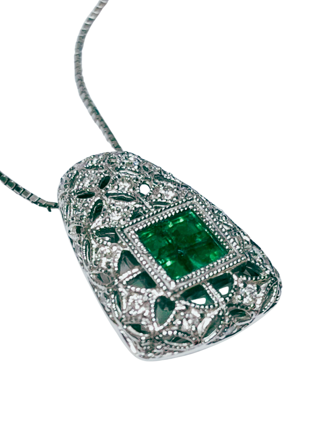 Necklace PT900/850 0.62 Emerald 11.6G