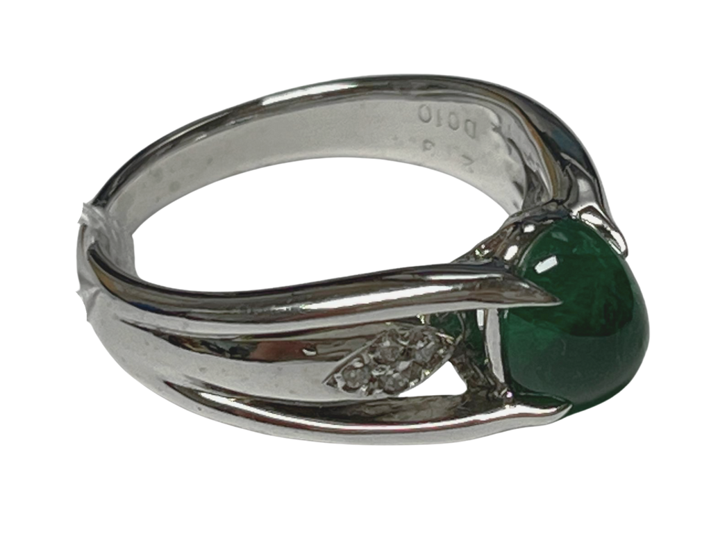 PT900 Emerald With Diamonds Ring 9.8G
