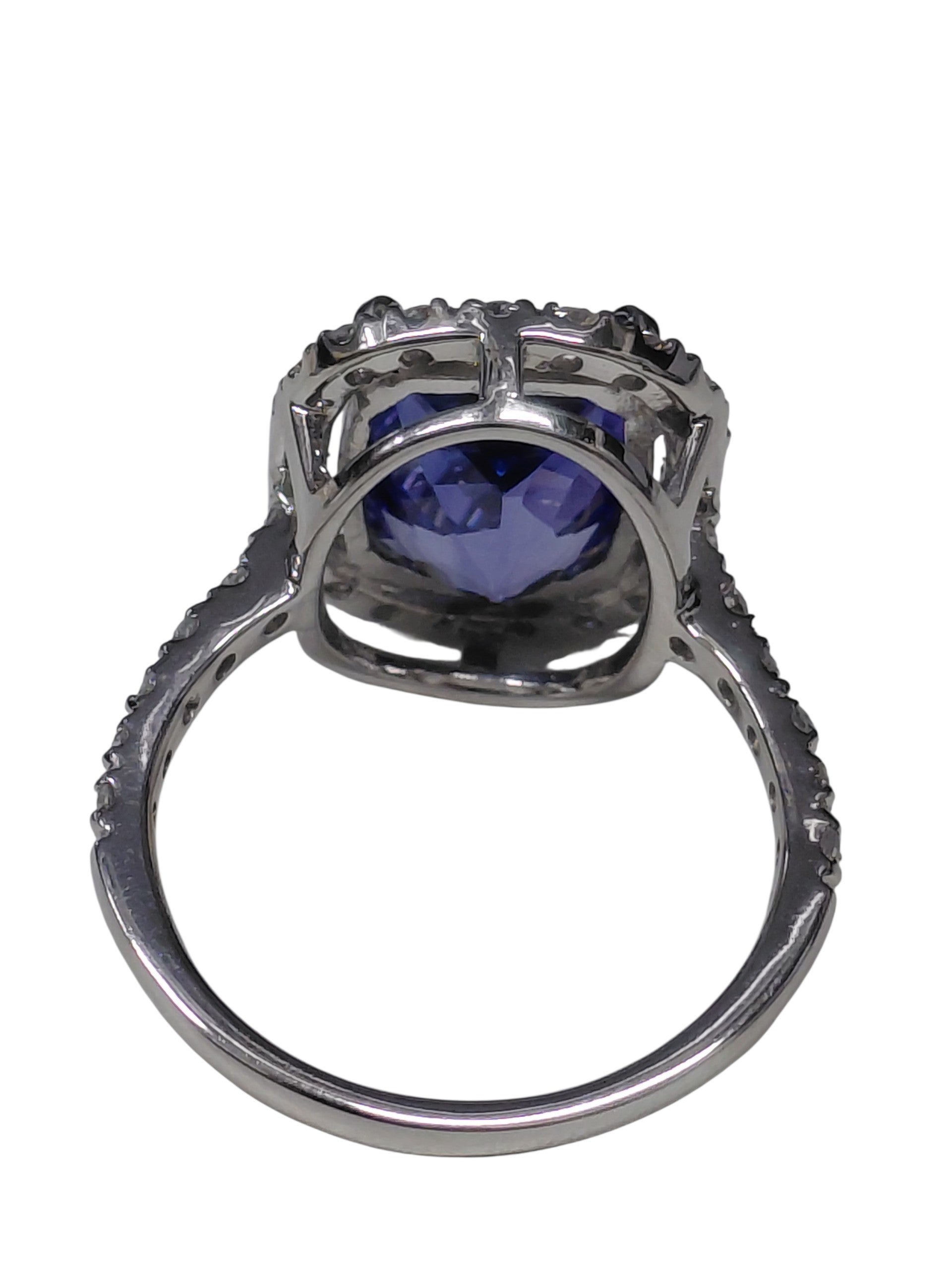 Tanzanite Diamond Ring