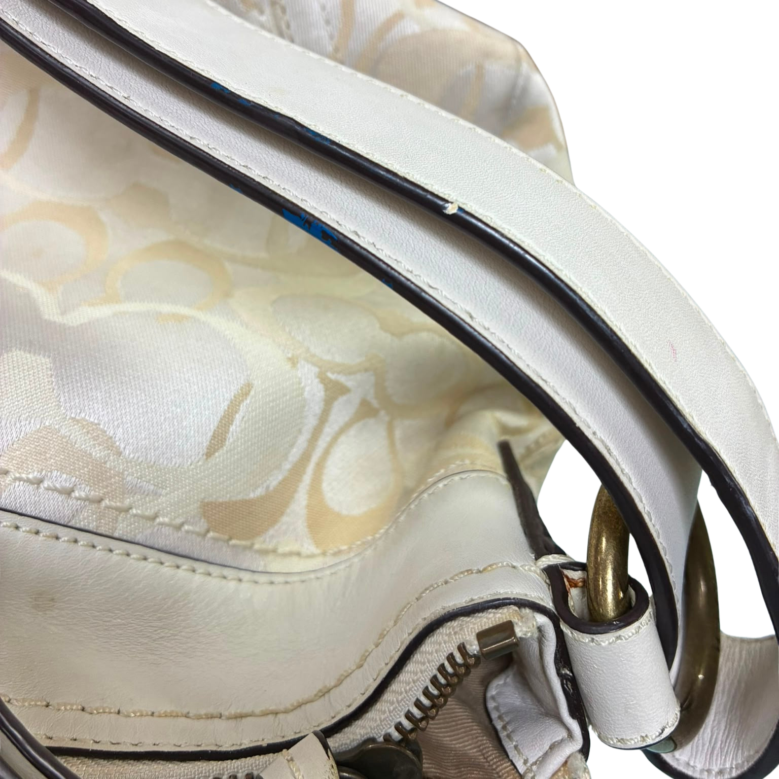 Coach F10379 Signature C Canvas And Leather Shoulder Bag