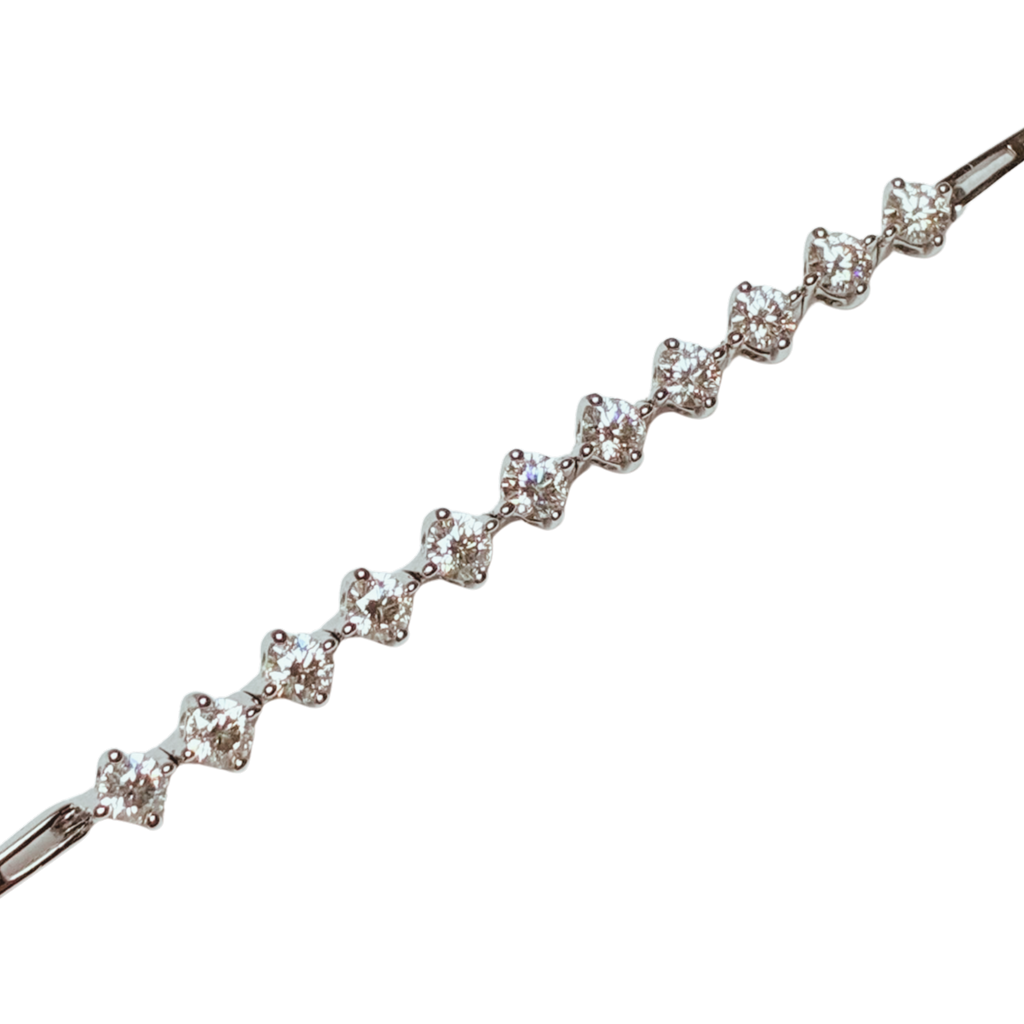 750WG Diamond Bracelet 6.2GRAM
