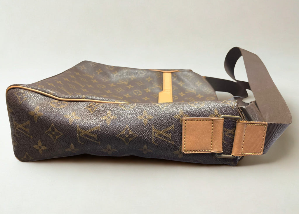 Louis Vuitton Abbesses Messenger Bag M45257 36CM