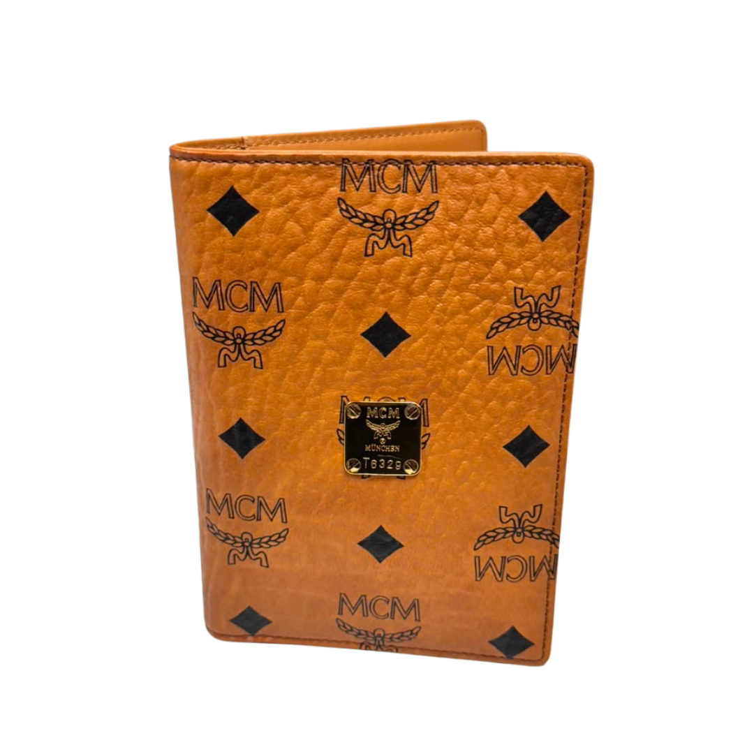 MCM Leather Heritage Passport and Card Holder Main image