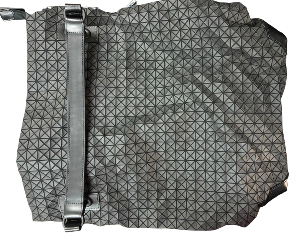 BAO BAO ISSEY MIYAKE Matte Black Froggy Shoulder Bag
