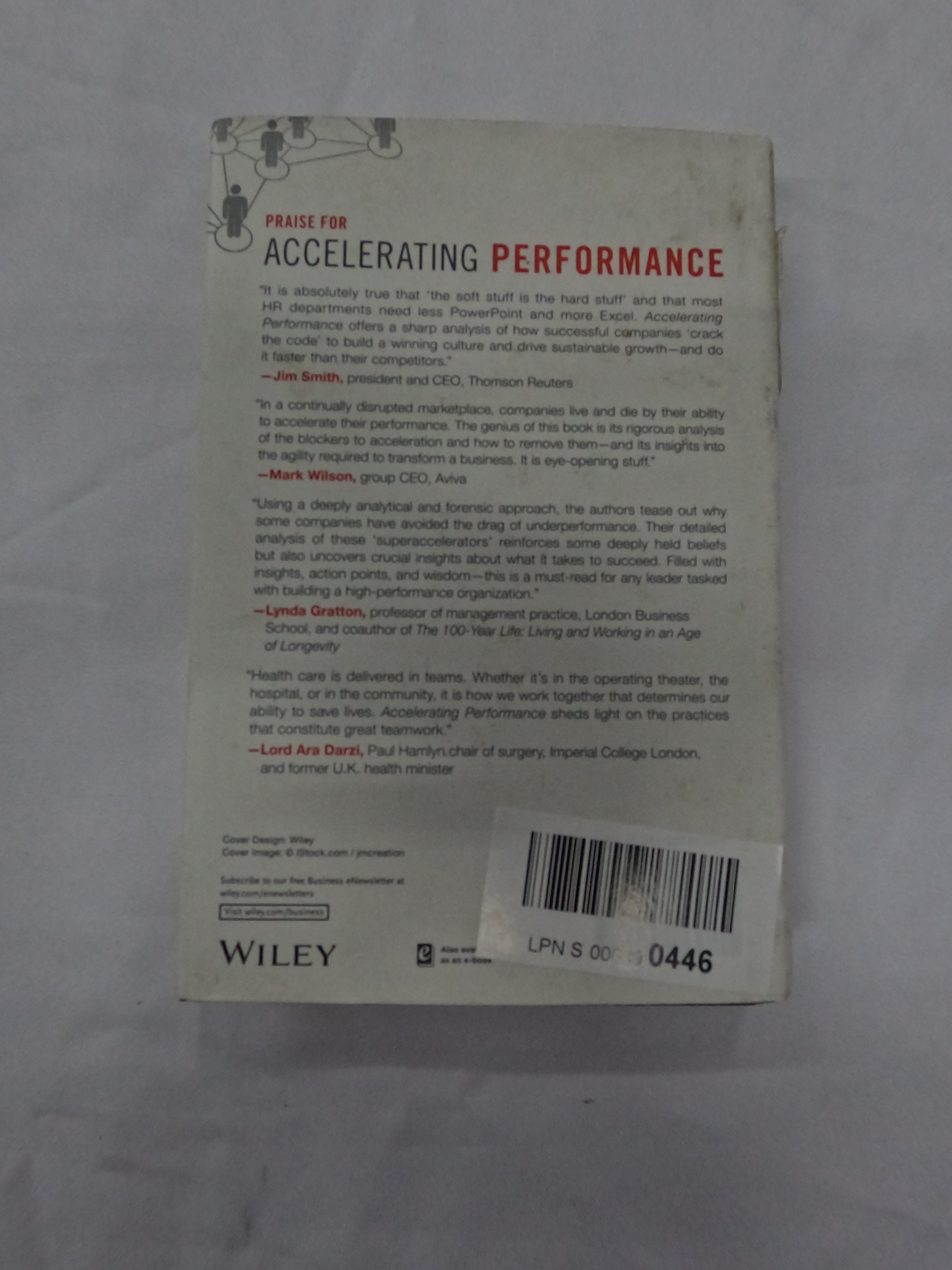Accelerating Performance: How Organizations Can Mobilize, Execute, And Transform With Agility Hardcover Secondary image