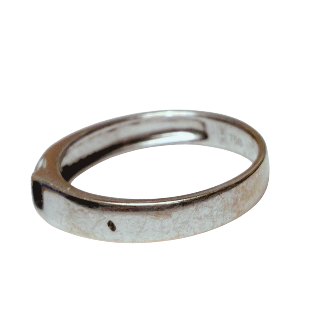18K White Gold Diamond Ring 3.5GM