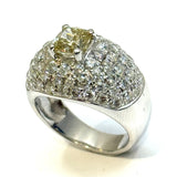 750WG Yellowish Diamond & Diamonds Ring