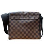 Louis N41031 Vuitton District PM NM Messenger Bag
