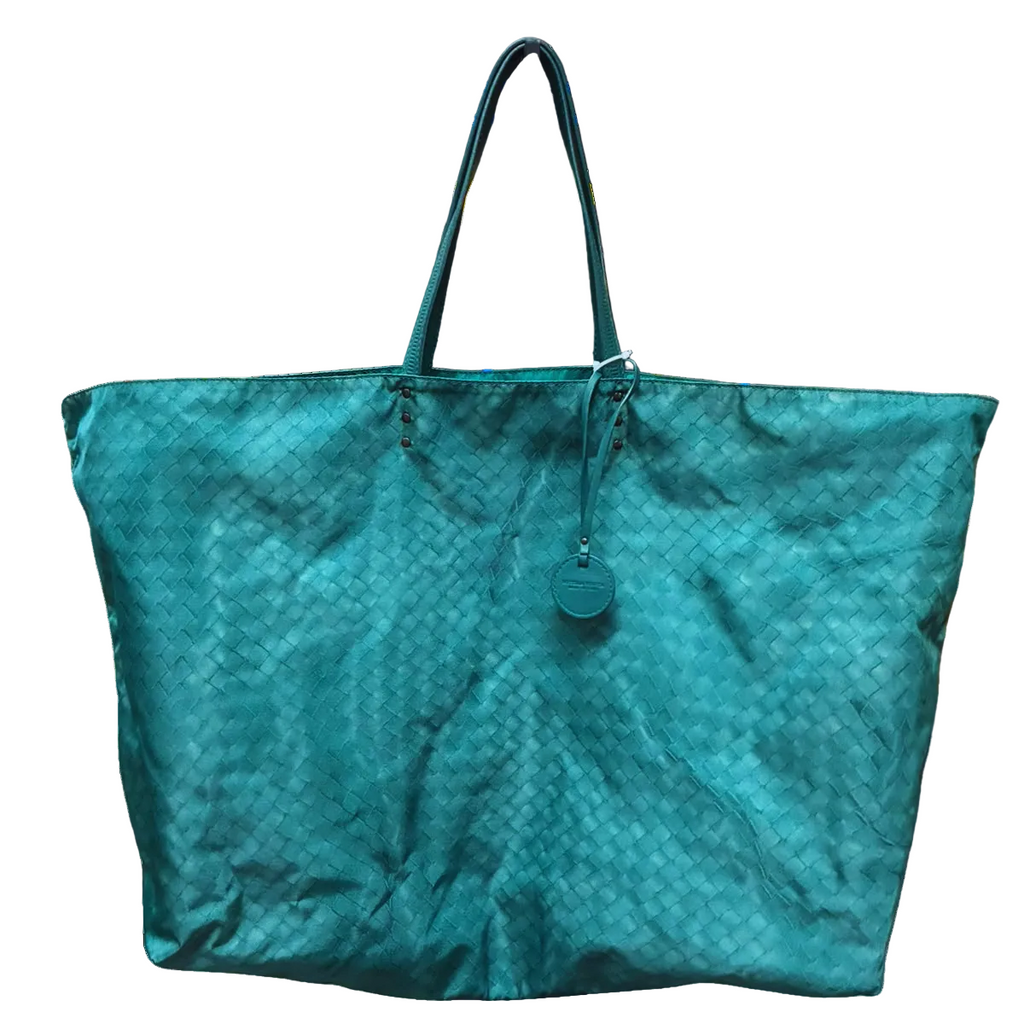 Bottega Veneta B00769319J Intrecciolusion Nylon Tote Bag Green XL