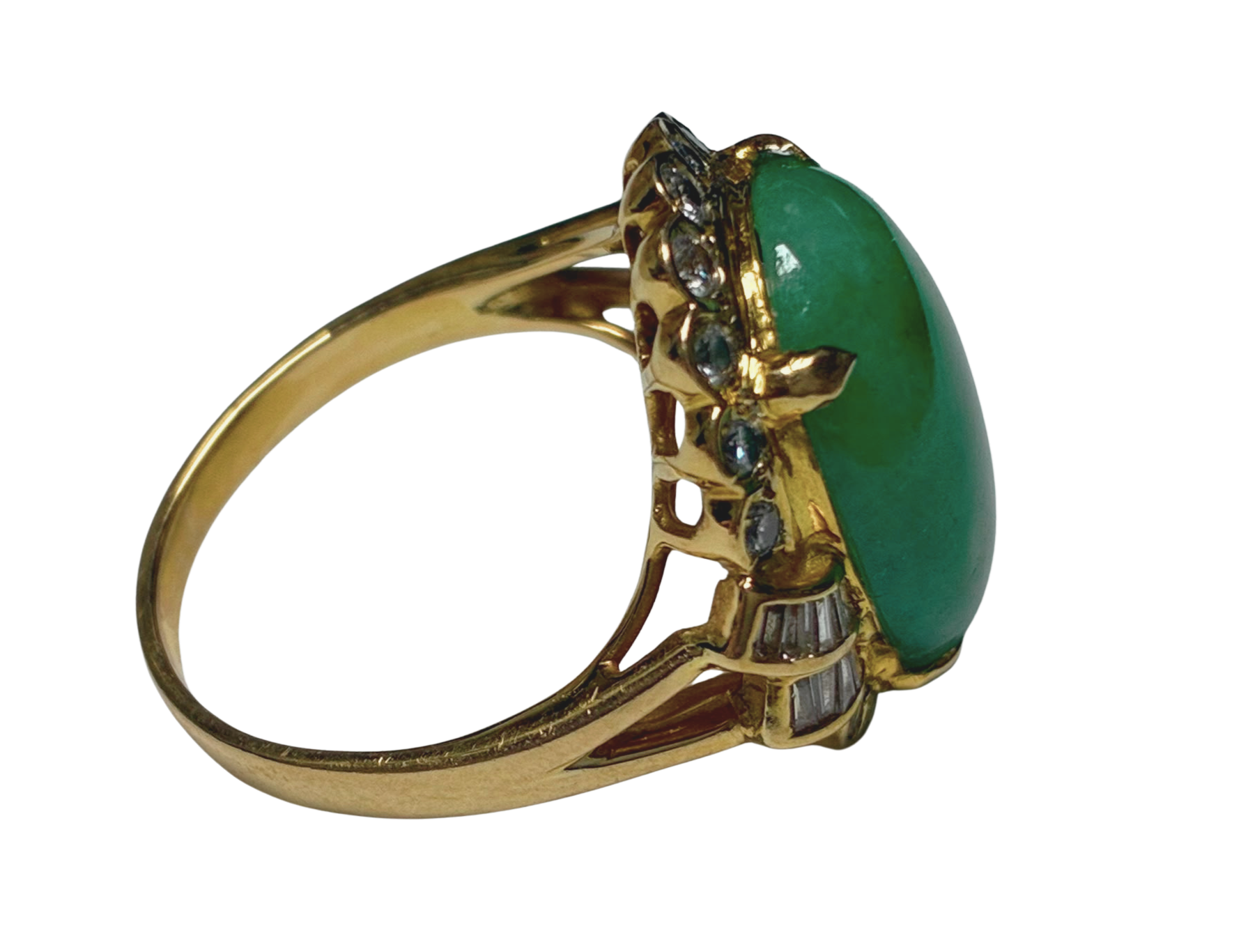 850YG Jade And Diamond Ring 7.6GM