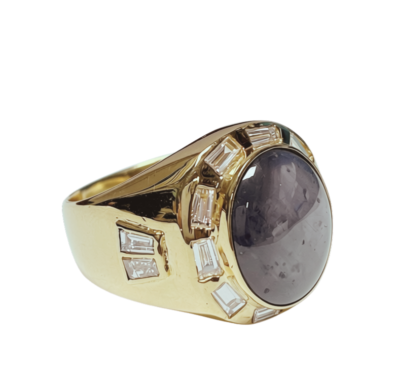 18KYG Star Sapphire And Diamond Ring 14.2G