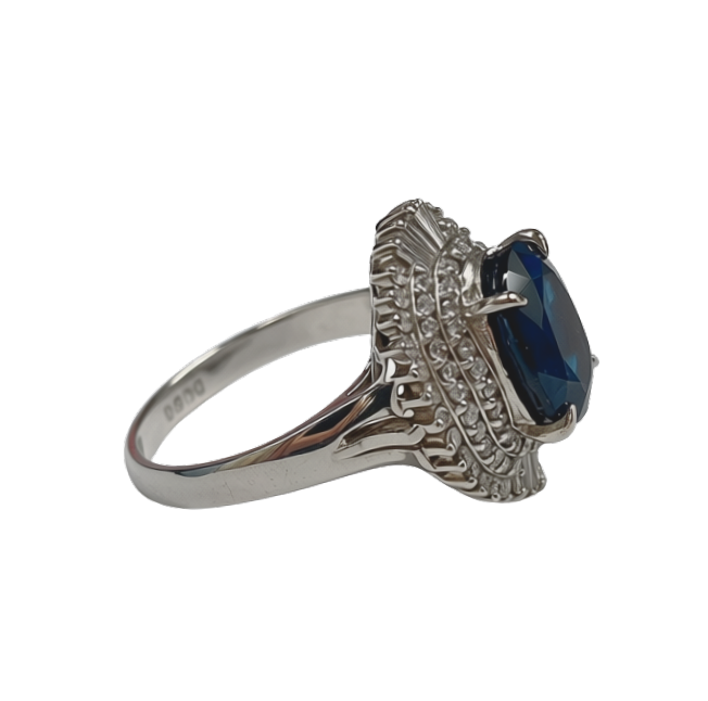 PT900 Oval Cut Sapphire Ring With Diamond Halos 7.7GM