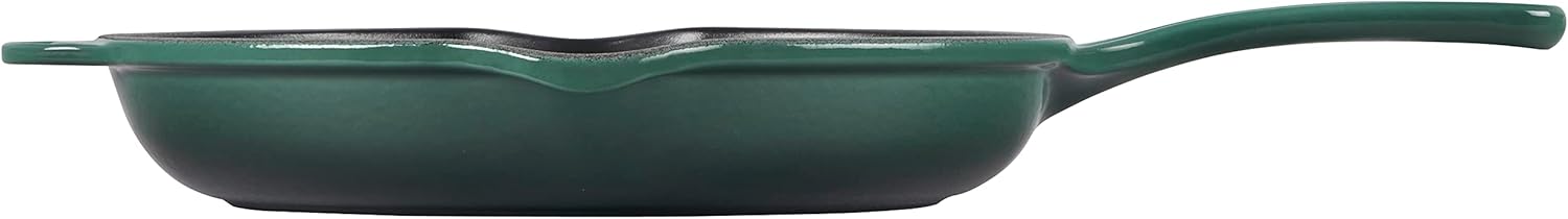 Le Creuset Classic Cast Iron Handle Skillet 9in Artichaut Secondary image