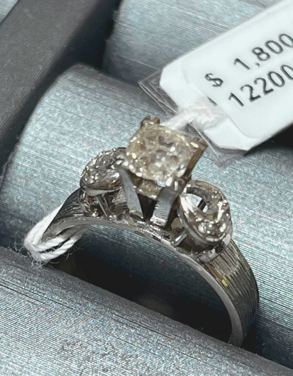 750WG Diamond Ring Four Prong Setting 3.7G