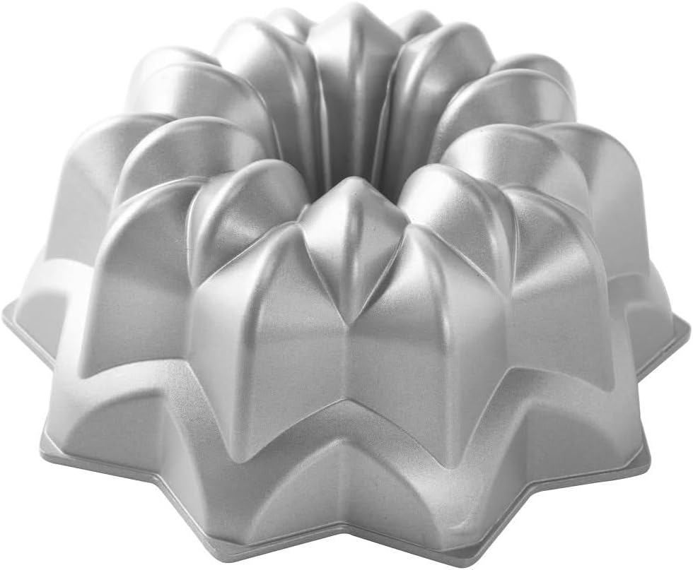 Nordic Ware Vintage Star Bundt Cake Pan, quotL x 9.67&quotW x 3.9&Quoth, Silver
