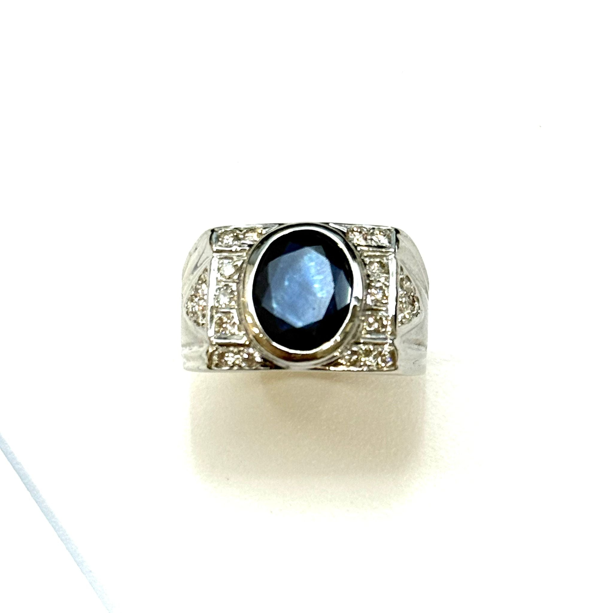 18KWG Blue Sapphire & Diamond Ring Secondary image