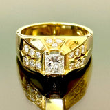 750YG Cushion Cut Diamond Ring