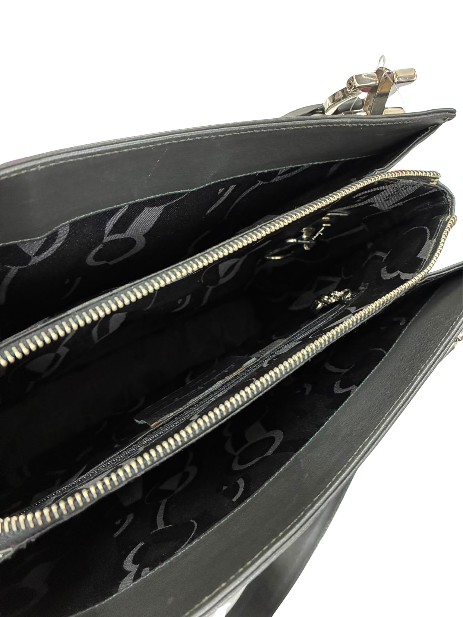 Salvatore Ferragamo BC216256 Gancini Black Leather Shoulder Bag