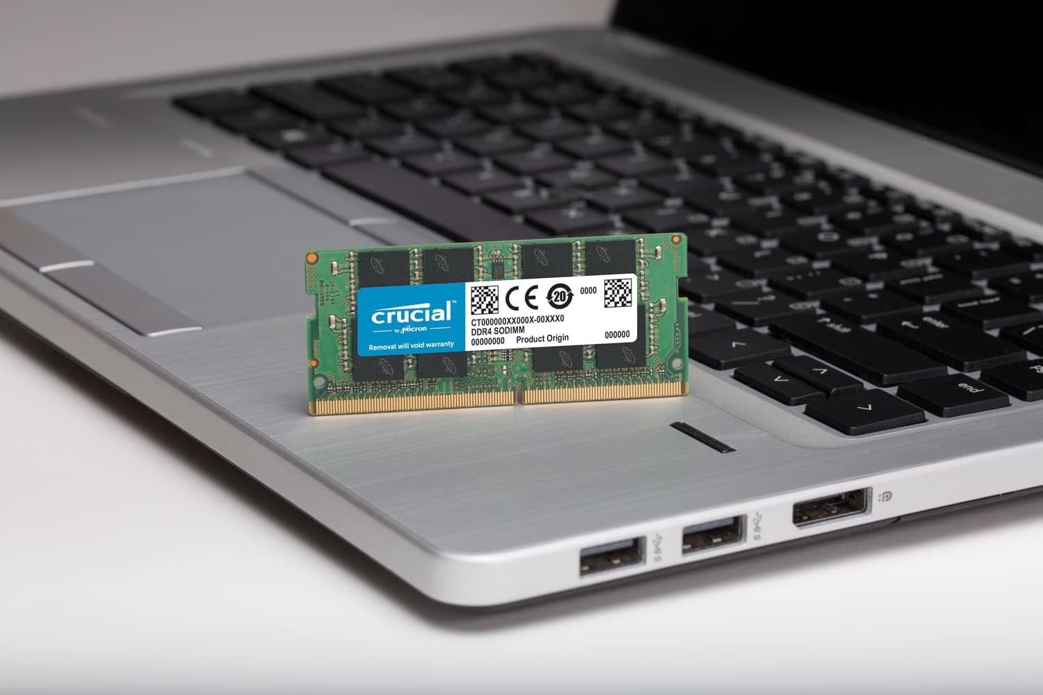 Crucial RAM 32GB Kit 2x16GB DDR4 2666 MHz CL19 Laptop Memory CT16G4SFRA266