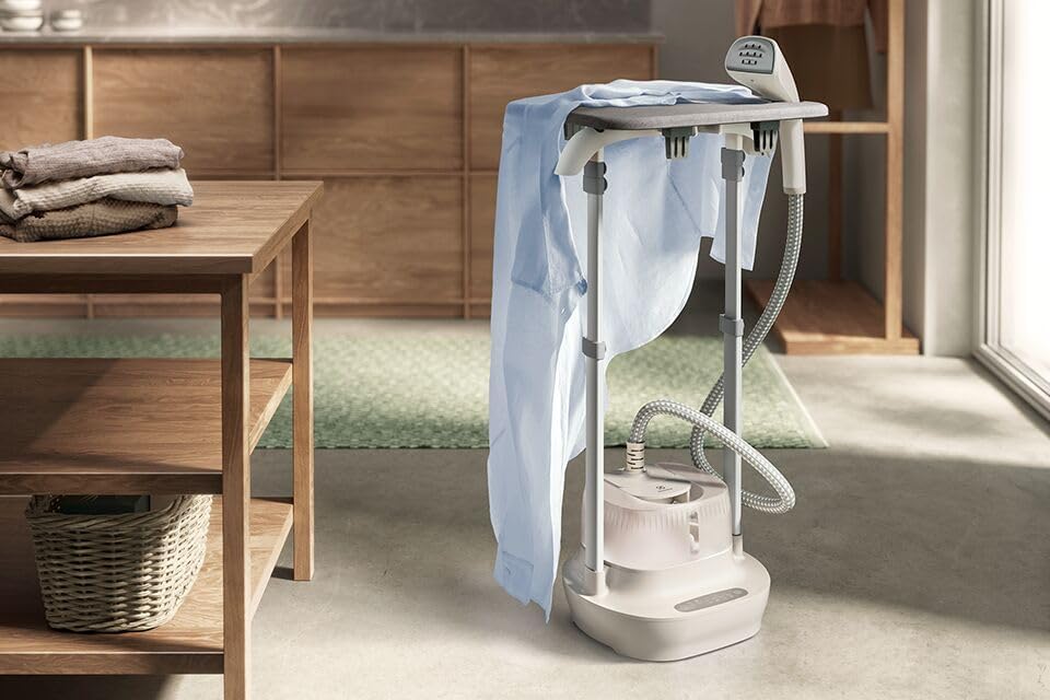 Electrolux Ultimate Care 500 Garment Steamer