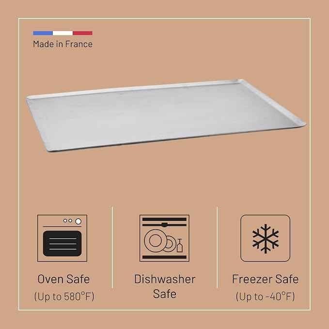 De Buyer (15-00058) ALUM BAKING TRAY WITH 45° RIM L60xW40xH1cm Main image