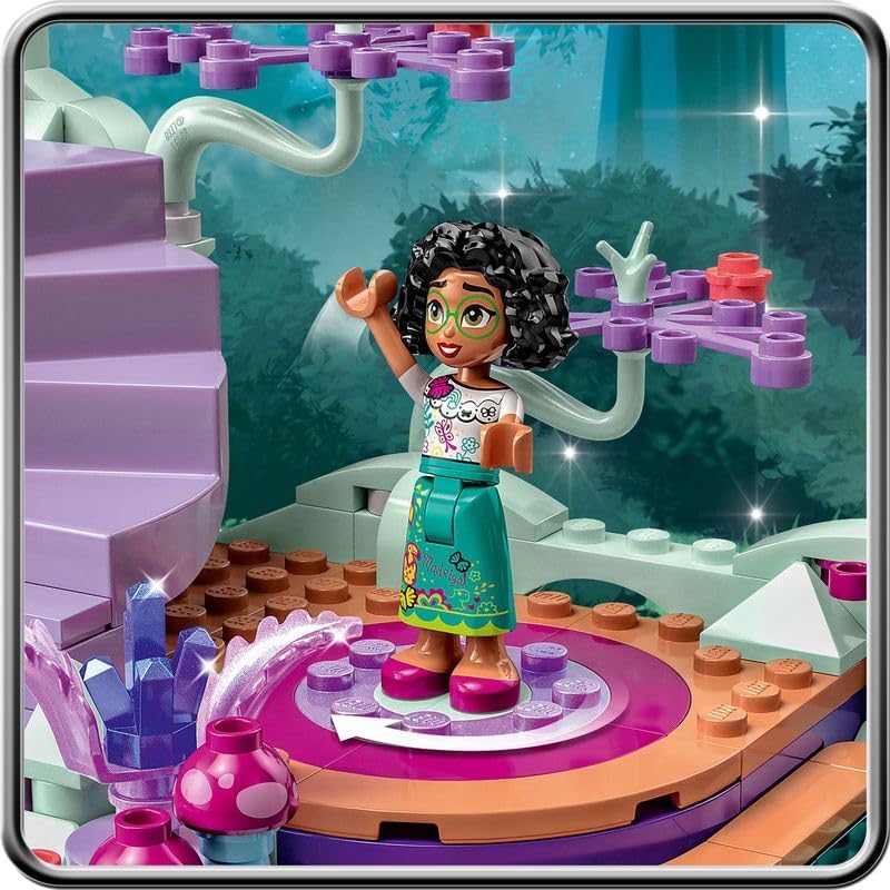 LEGO 43215 Disney The Enchanted Tree House Set Secondary image