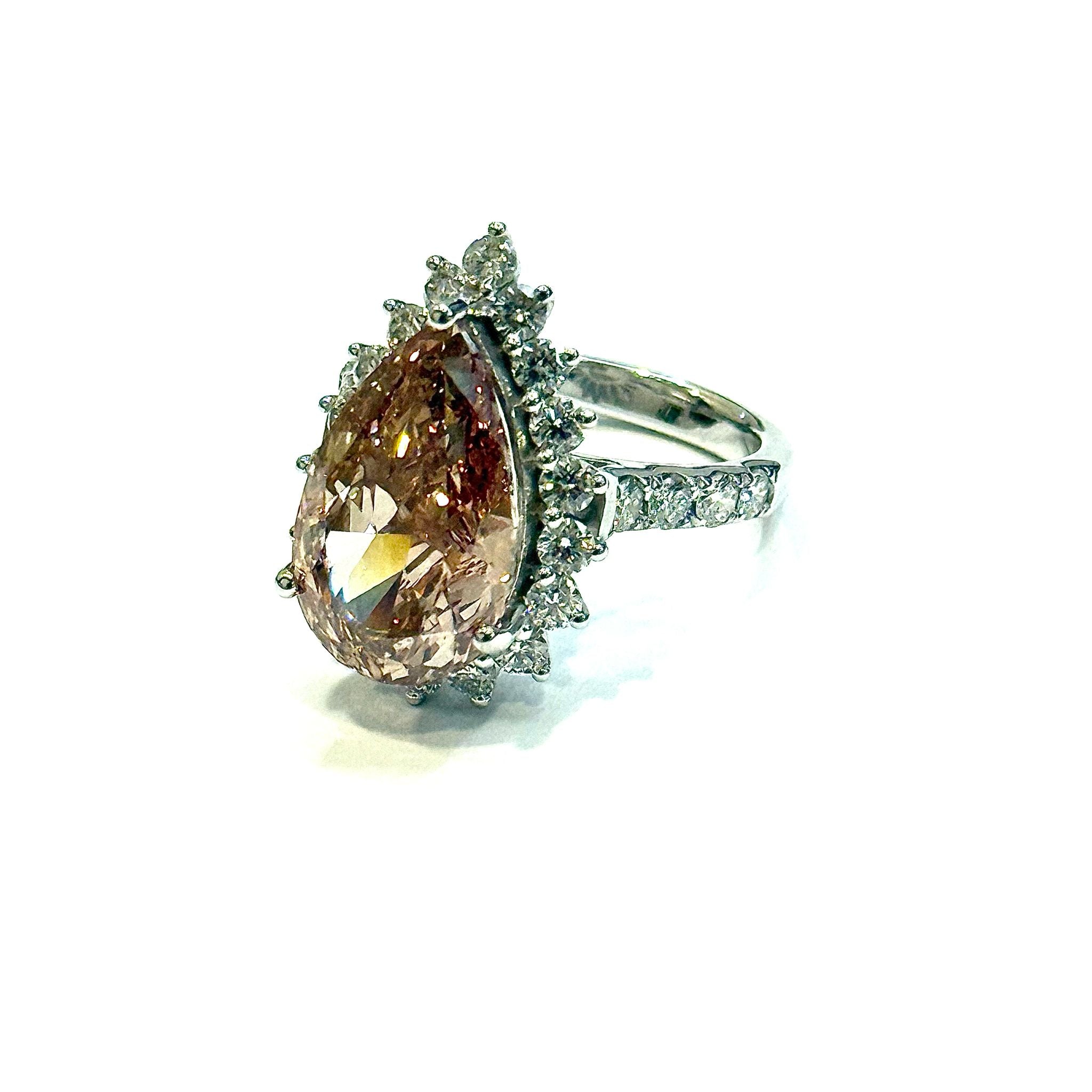 18KWG Lab Grown Pear Shape Pink Diamond Ring Secondary image